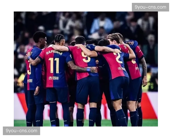 西甲快讯：巴塞罗那4-0大胜巴列卡诺，莱万完成帽子戏法