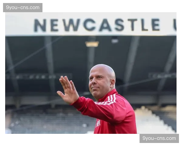 萨拉赫离队声明全文：感谢利物浦九年时光，埃及国王告别安菲尔德